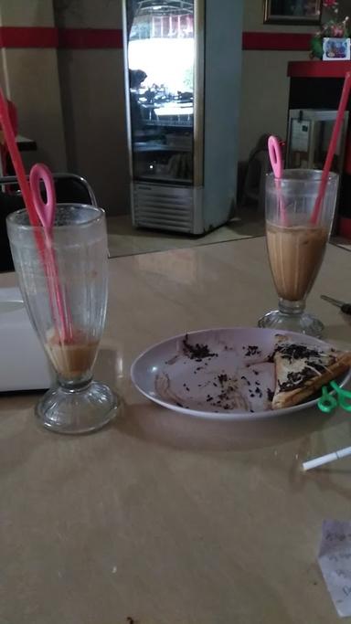 WARKOP DAENG SIJA