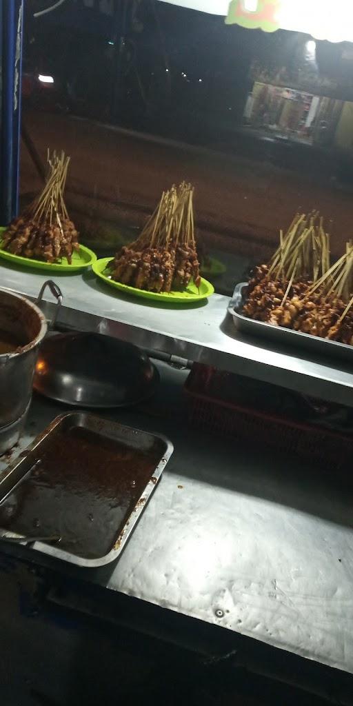 SATE AYAM CAK NARDI