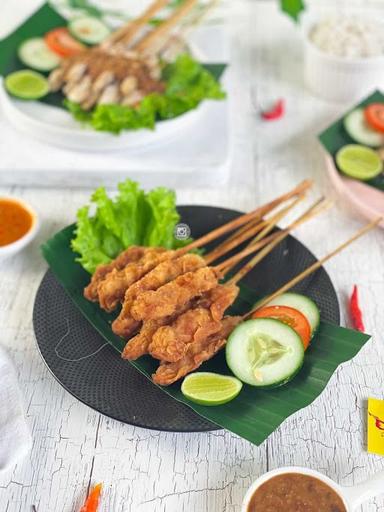 SATE TAICHAN PHINISI