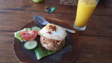 WARUNG LESEHAN BALI