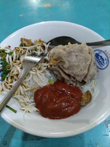 MIE BASO URAT TEGAL JAYA