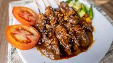 SATE MADURA SALERA