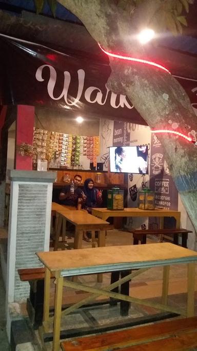 WARUNG ANGKRINGAN PUSPOWARNO