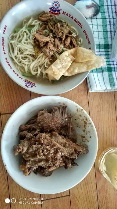 MIE AYAM BALUNGAN PAK BHO