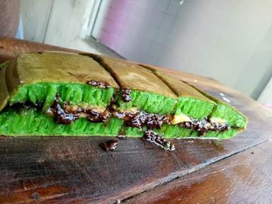 MARTABAK & ROTI BAKAR HIJRAH