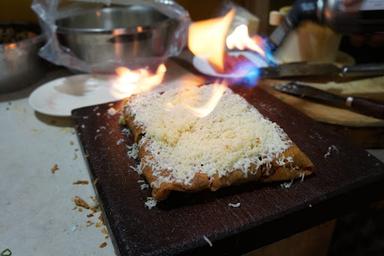 MARTABAK SPESIAL BANDUNG