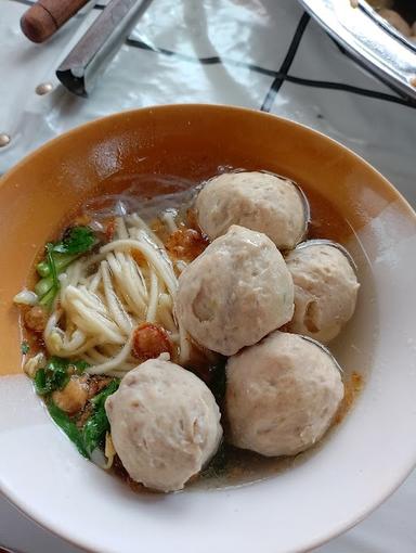 MIE BAKSO UTEP CILANGKAP