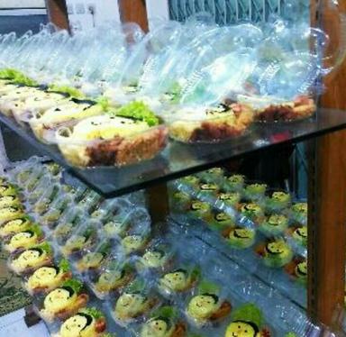 MASRIFAH BAKERY & CAKE