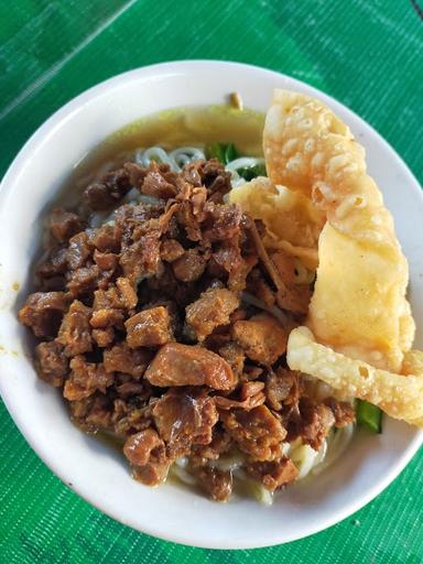 MIE AYAM BAKSO CEKER ( DEPAN BRONGTO PAK ARDI )