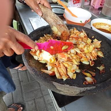 RUJAK MUARA RUJAK KHAS PADANG