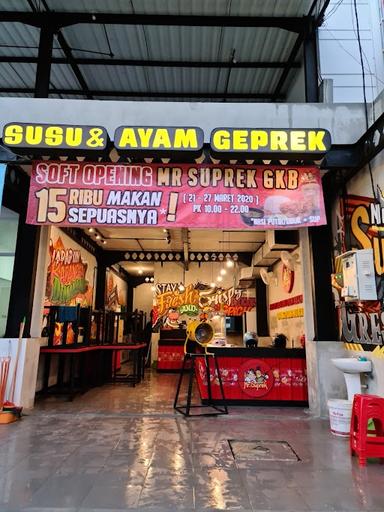 AYAM GEPREK MR SUPREK GRESIK