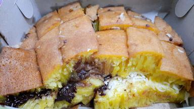 MARTABAK TOP BANGKA