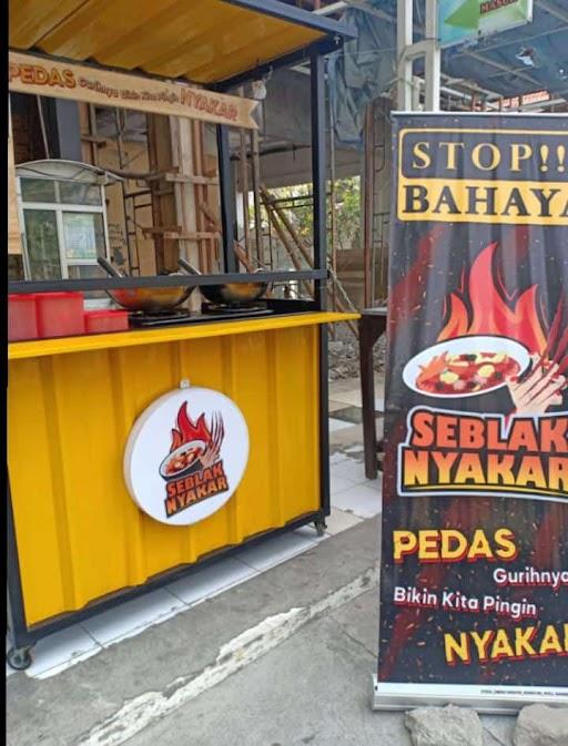 SEBLAK NYAKAR GKB GRESIK