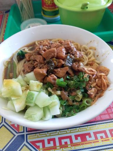 BAKSO CEKER