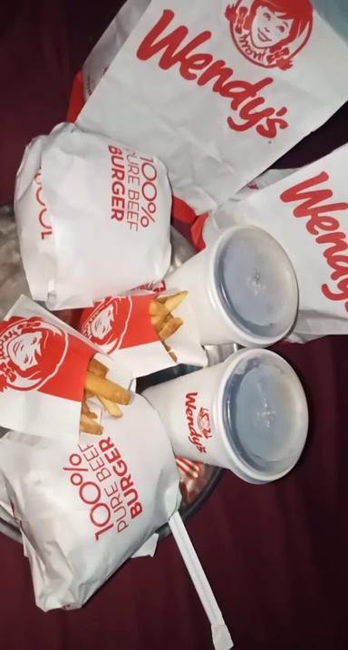 WENDY'S