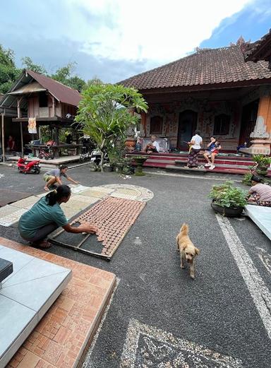 ABHINAYA JAJAN BALI DAN KUE