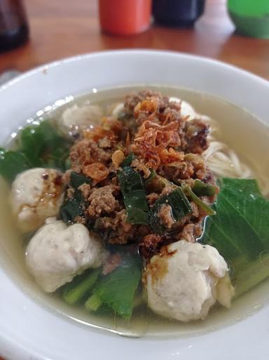 WARUNG BAKSO BUK MANDRI