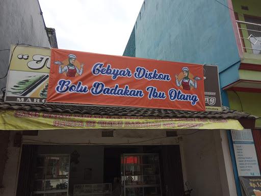 BOLU DADAKAN IBU OTANG