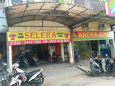 SELERA CHINESE FOOD & MIE BASO BANDUNG