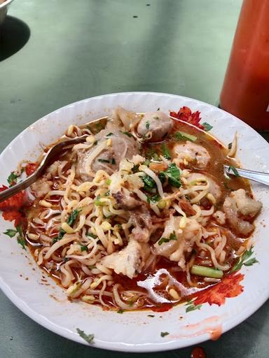 BAKSO SAROJA