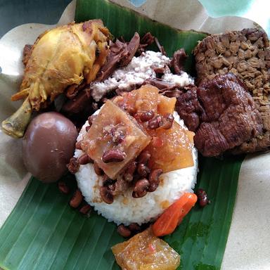 GUDEG JOGJA PAK WUR