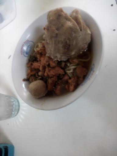 MIE AYAM DAN BASO MAS NO SOLO BARU