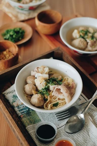 BAKSO MENAK - SUKAMENAK