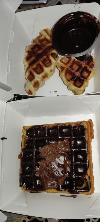 HELLO WAFFLE KOPO