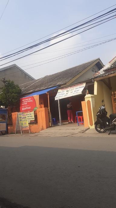 NASI UDUK DAN LONTONG PADANG UNI RIDE