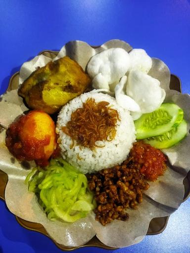 NASI UDUK NGEEE