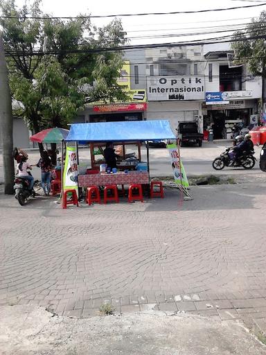 SOTO AYAM LAMONGAN