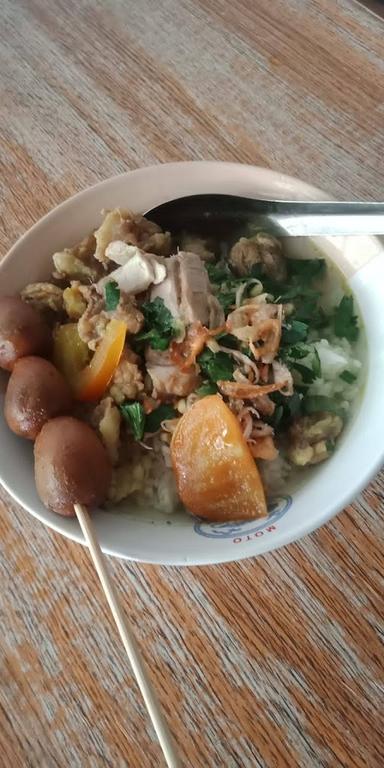 SOTO KWALI SOLO MBAK HENY