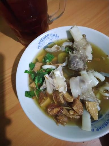 BAKSO & MIE AYAM BANG ARI