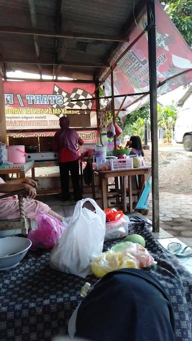 MIE AYAM BANYUURIP