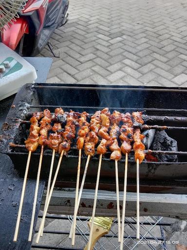 SATE KELINCI MBAK RINI