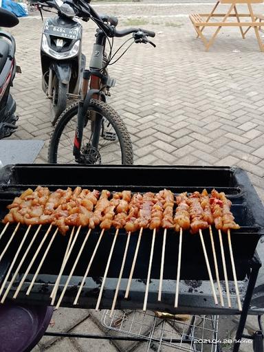 SATE KELINCI MBAK RINI