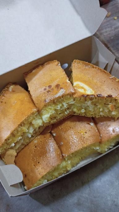 MARTABAK TERANG BULAN ANGING MAMMIRI