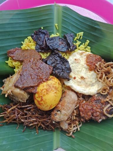 NASI KUNING PEDAS LOSARI - DURIAN