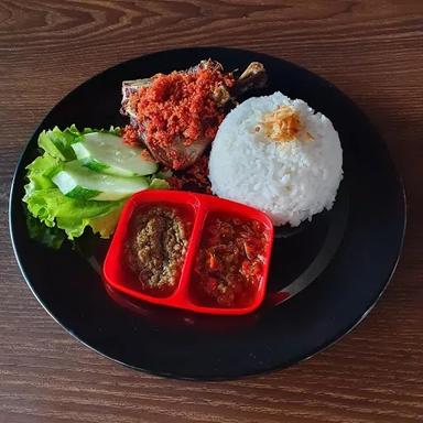 BEBEK GEBUK PKU