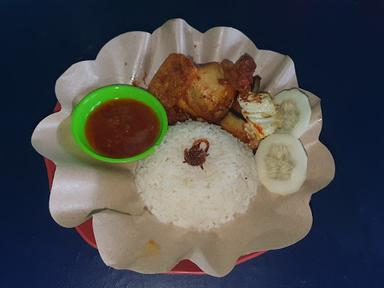 WARUNG SOTO LAMONGAN DAN AYAM LALAPAN