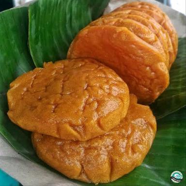 APAM BARABAI (KUE TRADISIONAL)