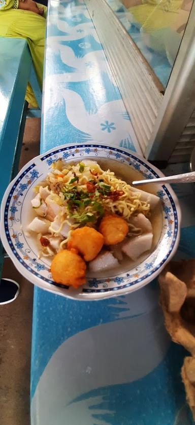 WARUNG NASI DAN KUE IBU IFAH