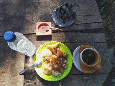 WARUNG KOPI KOLOM KOPI