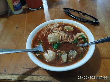 BAKSO SOLO MAS YANTO MASBAGIK