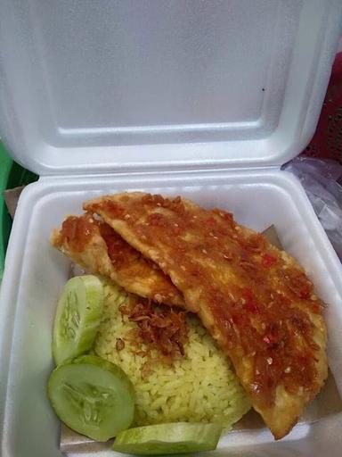 NASI KUNING REMPAH DEDEN