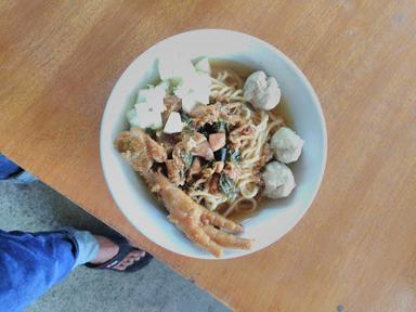 WARUNG BAKSO MAS RAGIL