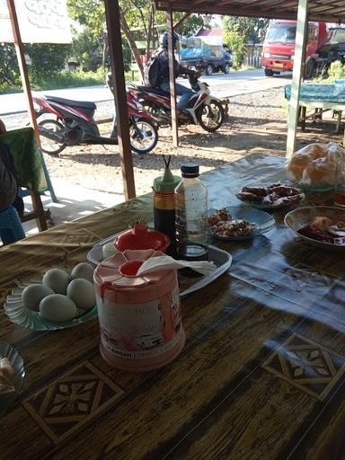 WARUNG MAMA TINI