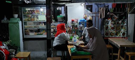 KEDAI SEBLAK IZMI