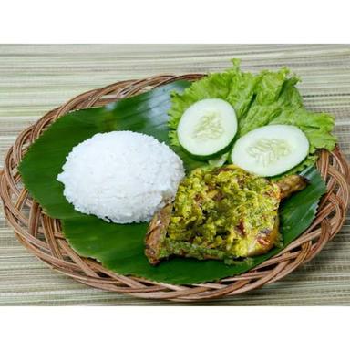 AYAM GORENG DAN AYAM FILLET SAMBAL IJO KEDAI SYAHDA