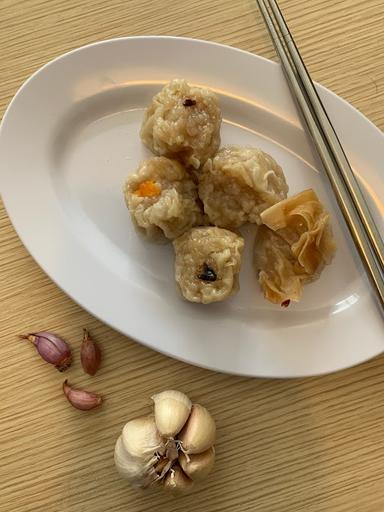 DIMSUM ARSYIF UTAN KAYU